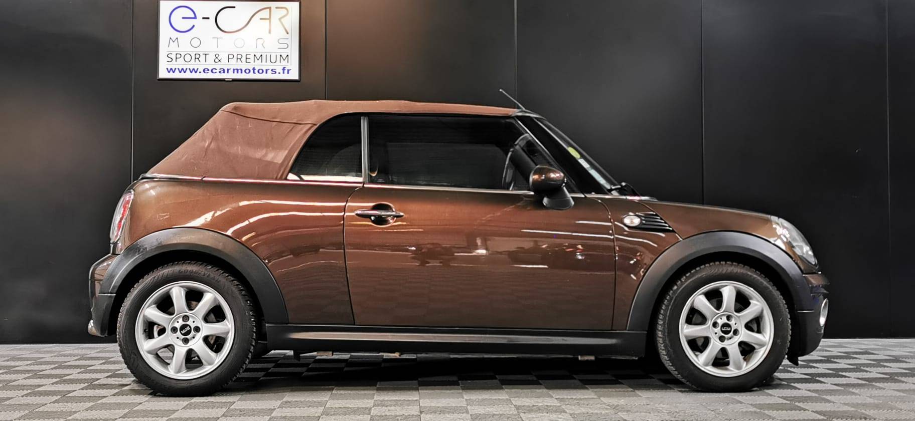 mini_cabriolet-16i-120_cooper-pack-chili_9