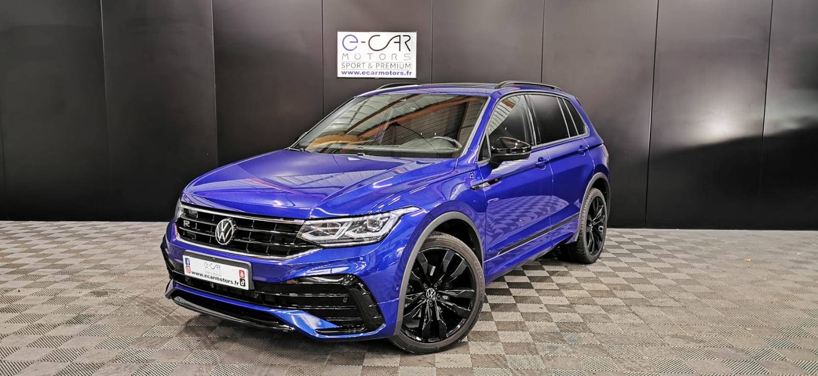 volkswagen_tiguan-20-tdi-150ch-dsg7_r-line-exclusive_2