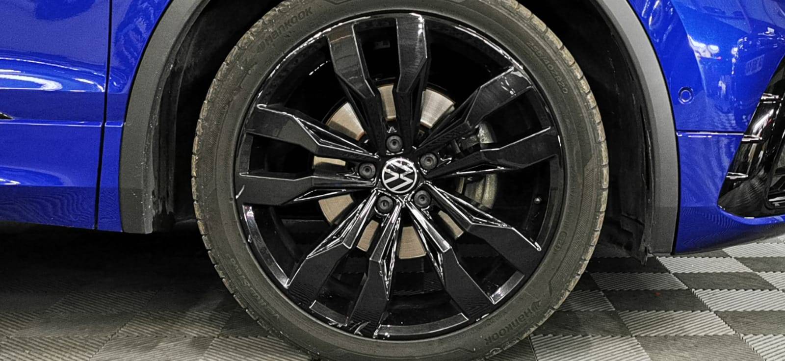 volkswagen_tiguan-20-tdi-150ch-dsg7_r-line-exclusive_23