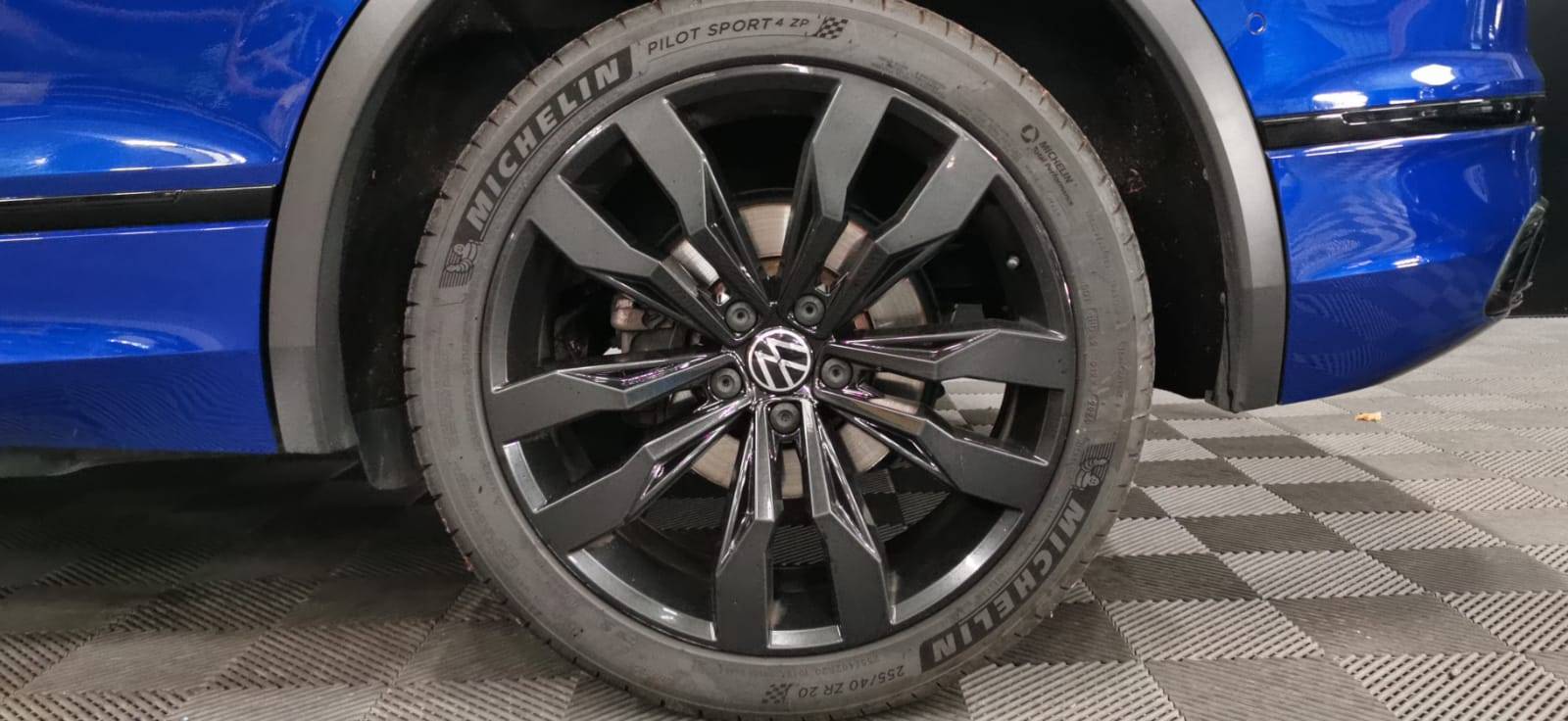 volkswagen_tiguan-20-tdi-150ch-dsg7_r-line-exclusive_26
