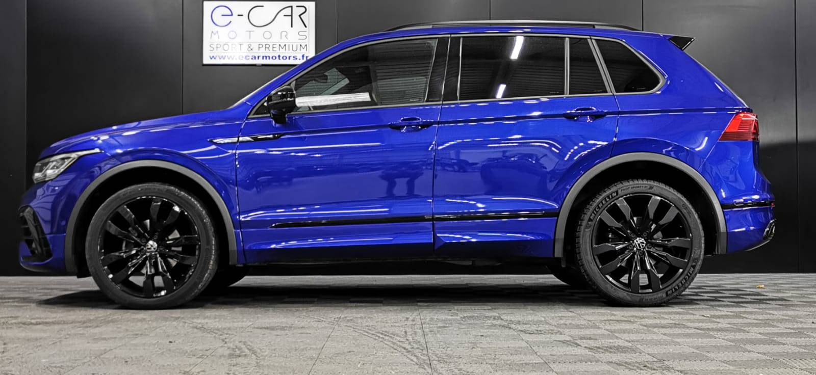 volkswagen_tiguan-20-tdi-150ch-dsg7_r-line-exclusive_3