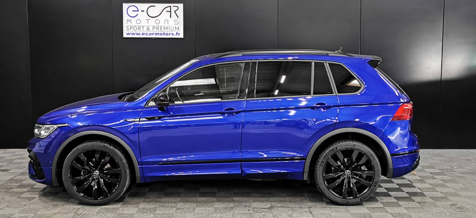 volkswagen_tiguan-20-tdi-150ch-dsg7_r-line-exclusive_4