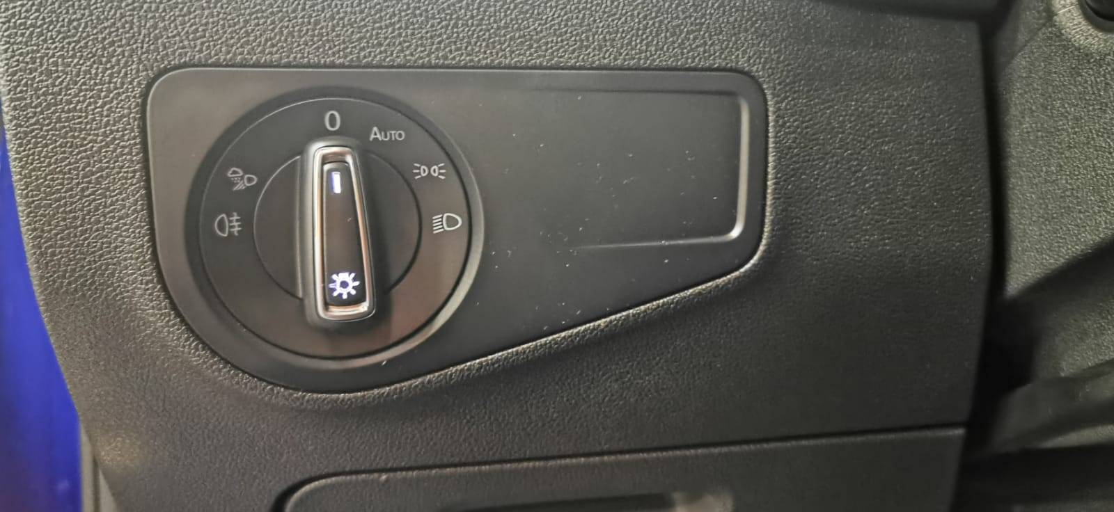 volkswagen_tiguan-20-tdi-150ch-dsg7_r-line-exclusive_41
