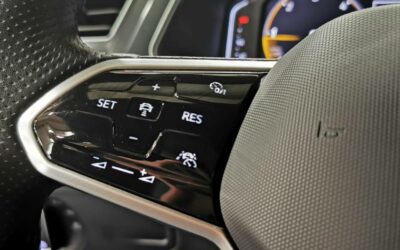 volkswagen_tiguan-20-tdi-150ch-dsg7_r-line-exclusive_42