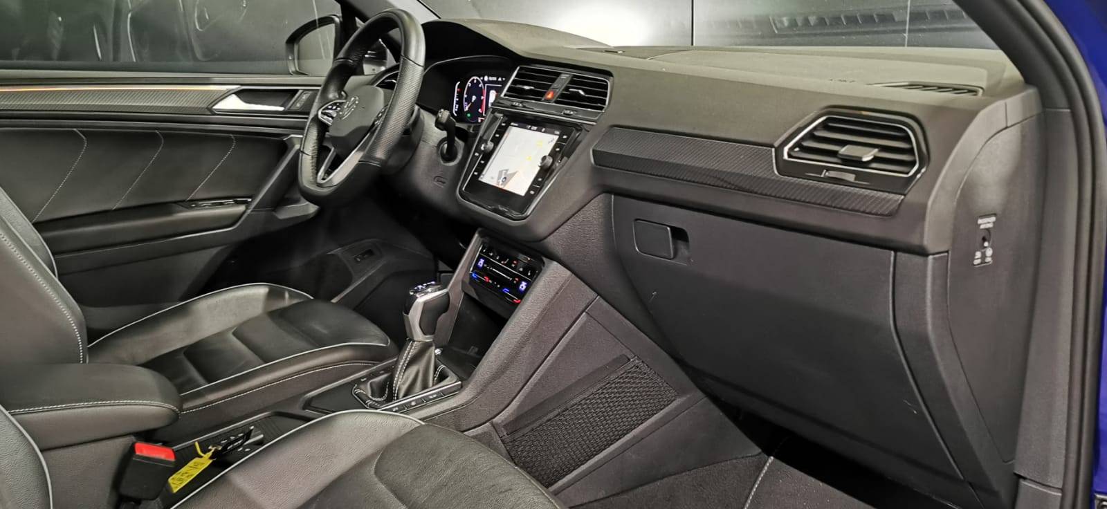 volkswagen_tiguan-20-tdi-150ch-dsg7_r-line-exclusive_61