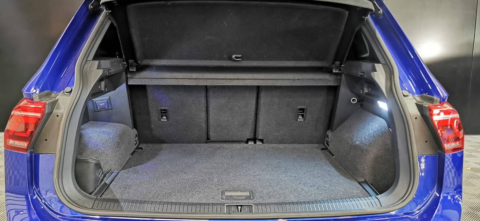 volkswagen_tiguan-20-tdi-150ch-dsg7_r-line-exclusive_70