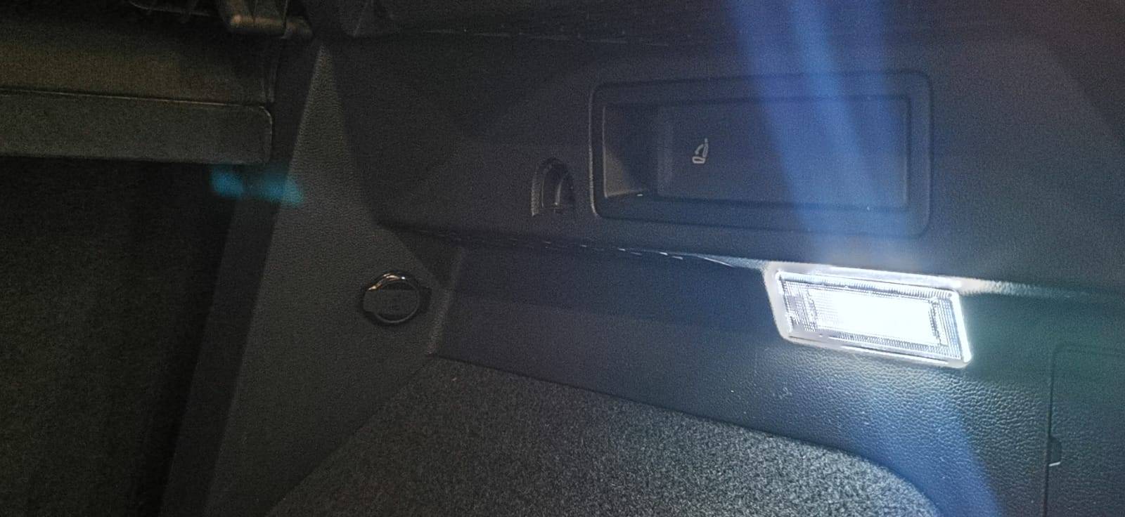 volkswagen_tiguan-20-tdi-150ch-dsg7_r-line-exclusive_73