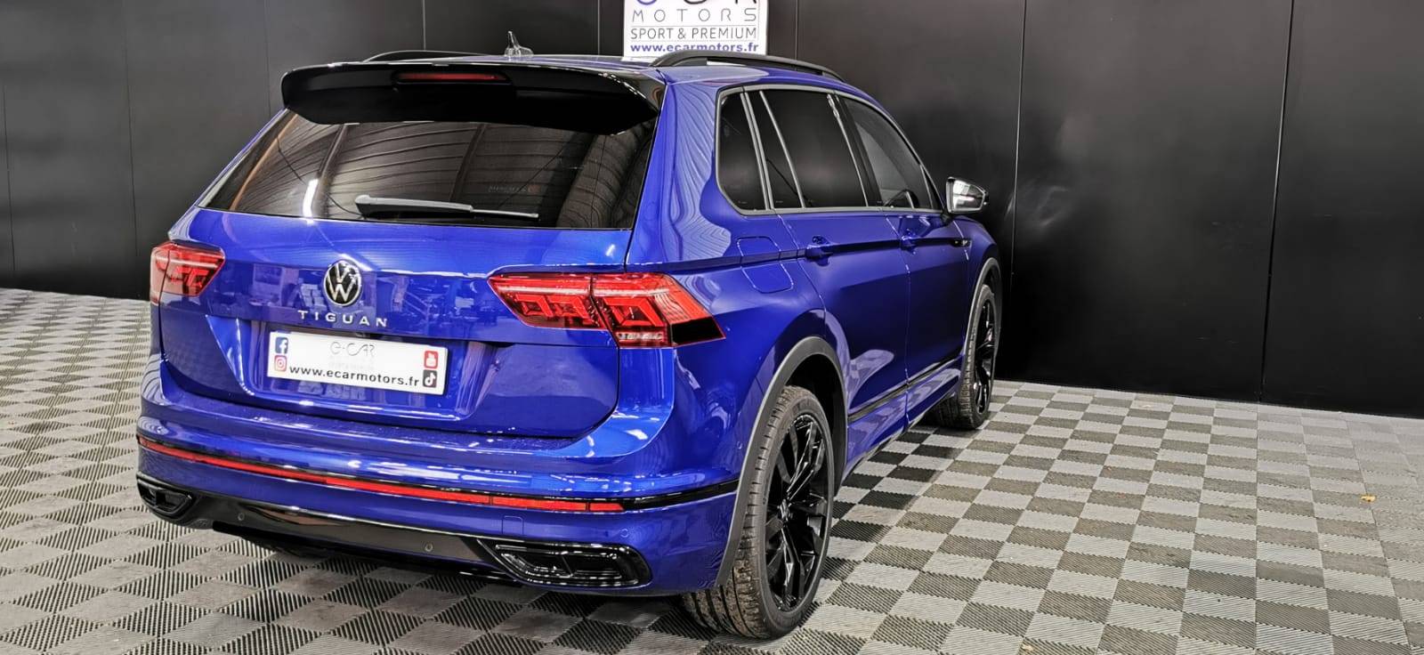 volkswagen_tiguan-20-tdi-150ch-dsg7_r-line-exclusive_75