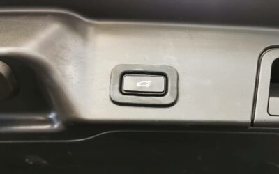 land-rover_range-rover-evoque-mark-i-p300e-phev-awd-bva8_r-dynamic-hse_42