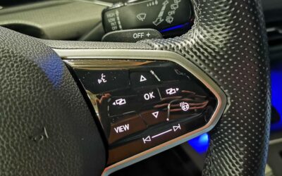 volkswagen_golf-20-tsi-245-dsg7_gti_25