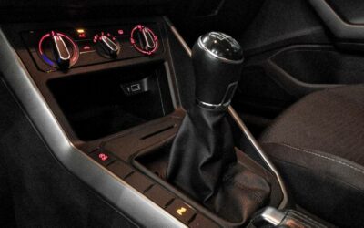 volkswagen_polo-16-tdi-95-ss-bvm5_lounge_25