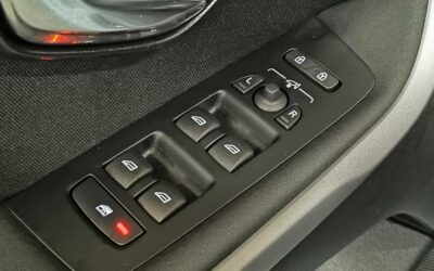 volvo_v40-d2-120_momentum_13