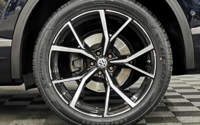 volkswagen_touareg-30-tdi-286ch-tiptronic-8-4motion_carat-exclusive_11