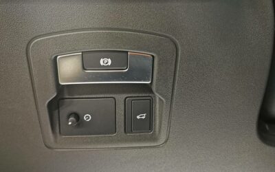 land-rover_range-rover-velar-d300-bva_se-r-dynamic_26