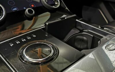 land-rover_range-rover-velar-d300-bva_se-r-dynamic_45