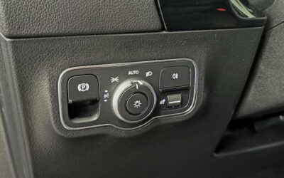 mercedes_gla-180-d-8g-dct_amg-line_17