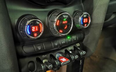 mini_hatch-3-portes-cooper-136-ch-bva7_edition-greenwich_23