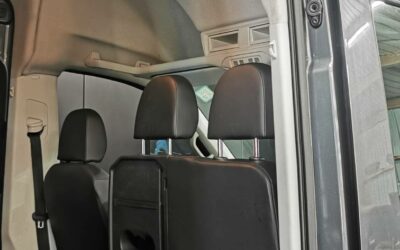volkswagen-utilitaires_crafter-procab-35-l3h3-20-tdi-177-ch_business-plus_44