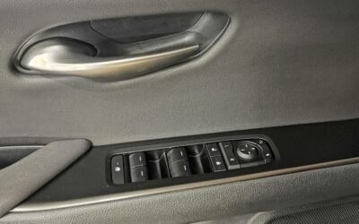 lexus_ux-300h-2wd_luxe_18