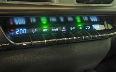 lexus_ux-300h-2wd_luxe_44