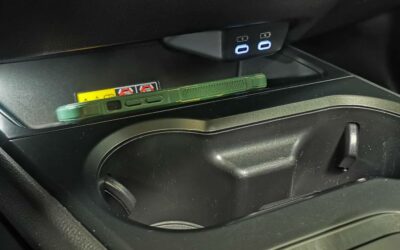 lexus_ux-300h-2wd_luxe_45