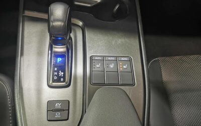 lexus_ux-300h-2wd_luxe_47