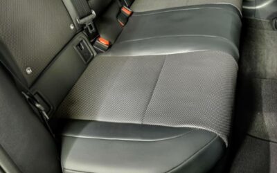 lexus_ux-300h-2wd_luxe_60