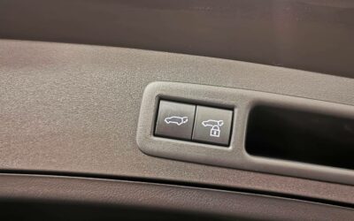 lexus_ux-300h-2wd_luxe_70