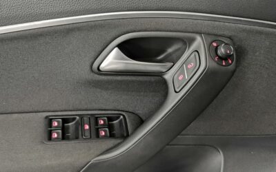 volkswagen_polo-12-tsi-90-bluemotion-technology_serie-speciale-lounge-dsg7_14