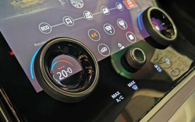 land-rover_range-rover-evoque-d180-awd-bva9_r-dynamic-hse_28