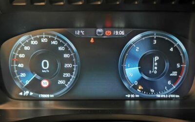 volvo_xc90-d5-awd-235-ch-geartronic-7pl_inscription_28