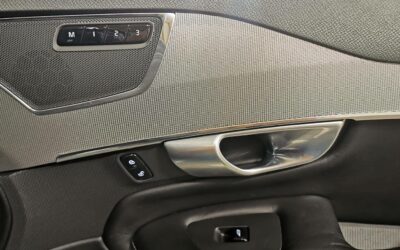 volvo_xc90-d5-awd-235-ch-geartronic-7pl_inscription_45