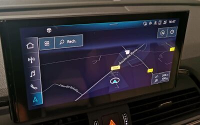 audi_q5-50-tfsie-299-s-tronic-7-quattro_avus_37