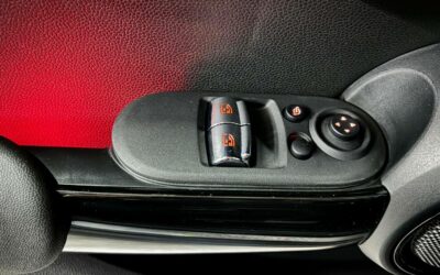 mini_hatch-3-portes-cooper-se-184-ch_edition-camden_31