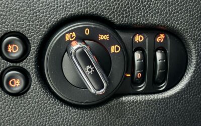 mini_hatch-3-portes-cooper-se-184-ch_edition-camden_32