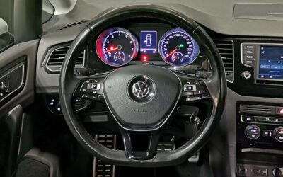 volkswagen_golf-sportsvan-14-tsi-125-bmt-dsg7_sound_21