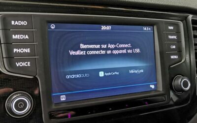 volkswagen_golf-sportsvan-14-tsi-125-bmt-dsg7_sound_28