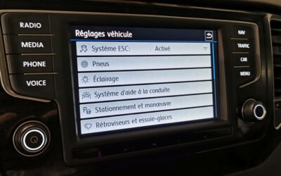 volkswagen_golf-sportsvan-14-tsi-125-bmt-dsg7_sound_29