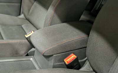 volkswagen_golf-sportsvan-14-tsi-125-bmt-dsg7_sound_37