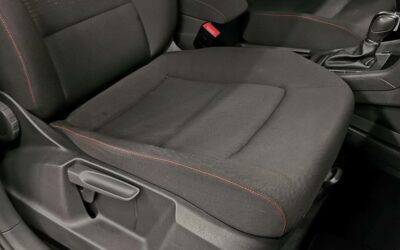 volkswagen_golf-sportsvan-14-tsi-125-bmt-dsg7_sound_41