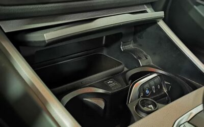bmw_touring-320d-xdrive-190-ch-bva8_business-design_36