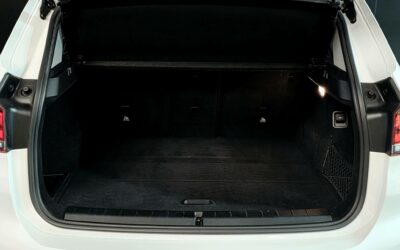 bmw_x1-sdrive-18d-150-ch-bva8_business-design_13