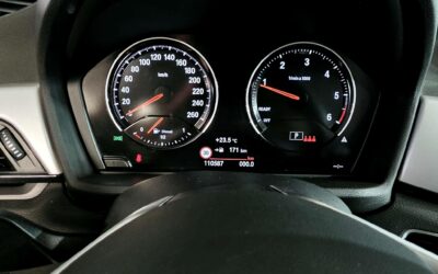 bmw_x1-sdrive-18d-150-ch-bva8_business-design_8