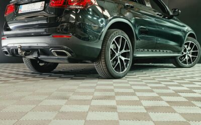 mercedes_glc-300-de-9g-tronic-4matic_amg-line_3