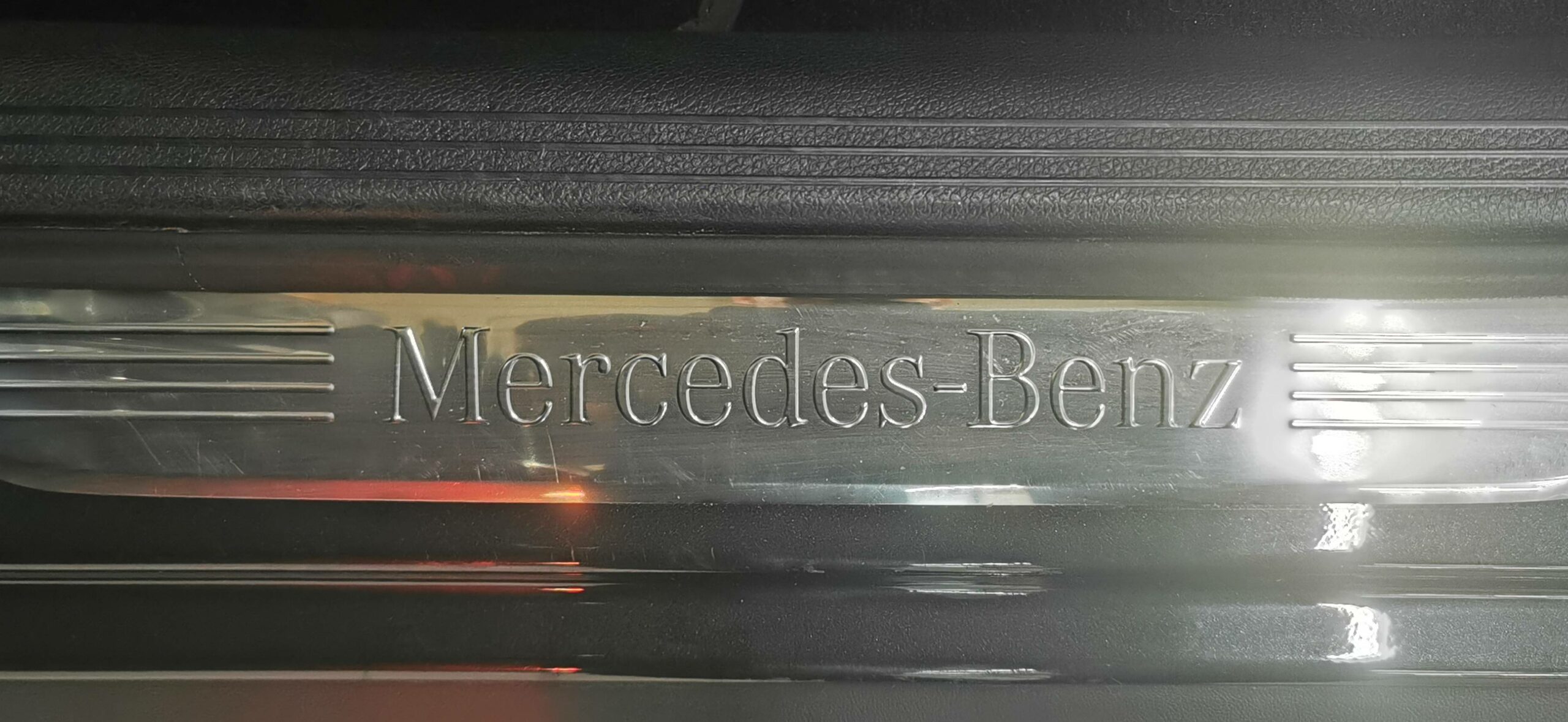 mercedes_glc-300-e-eq-power-9g-tronic-4matic_business-line_19