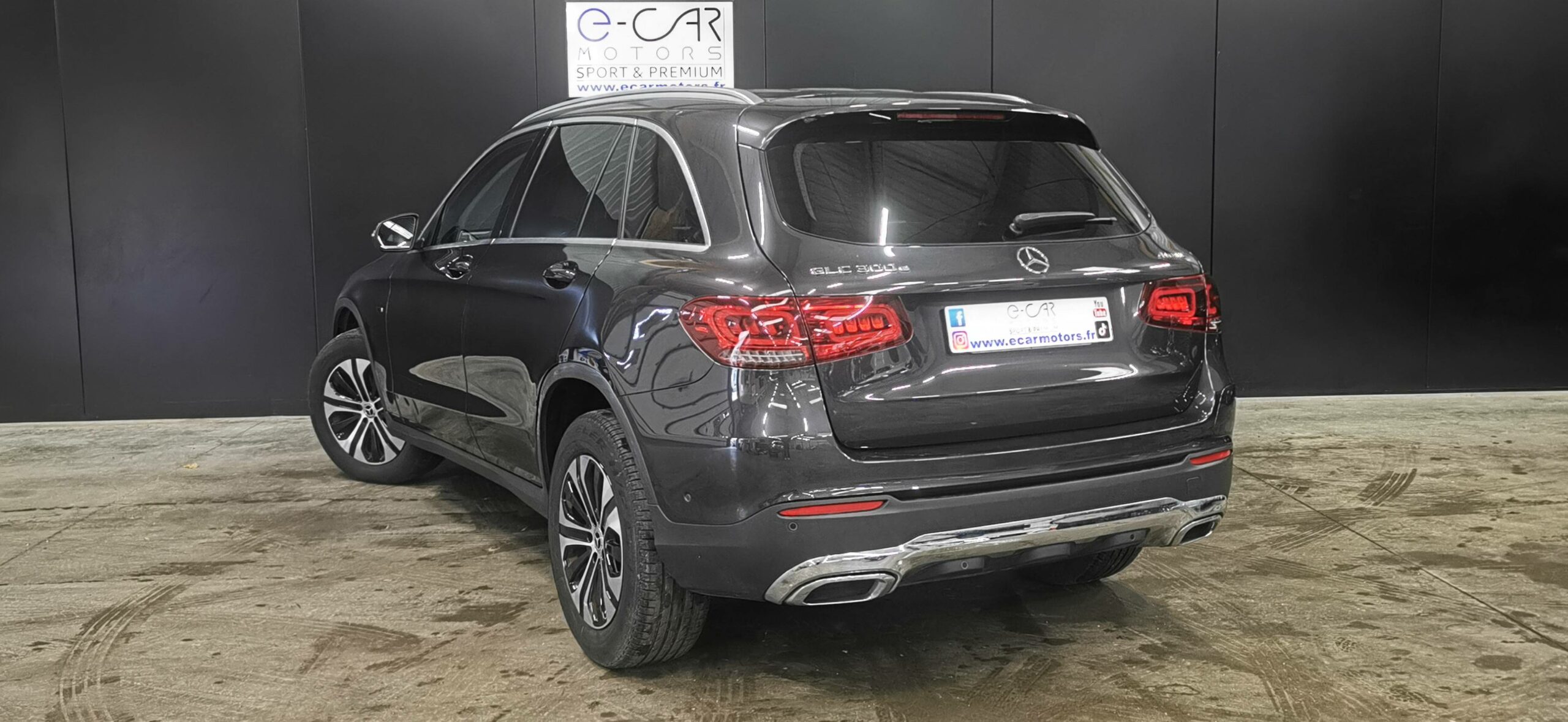 mercedes_glc-300-e-eq-power-9g-tronic-4matic_business-line_2