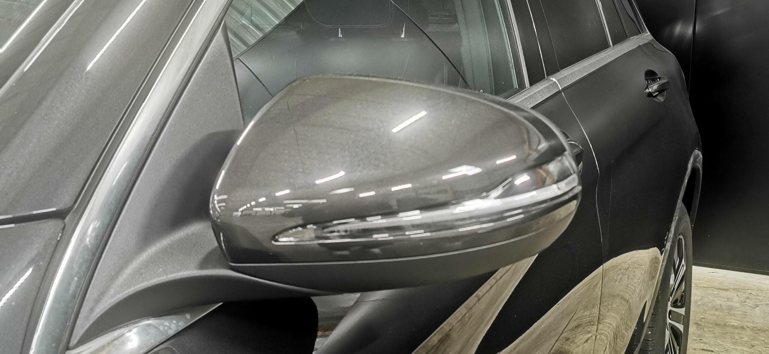 mercedes_glc-300-e-eq-power-9g-tronic-4matic_business-line_25