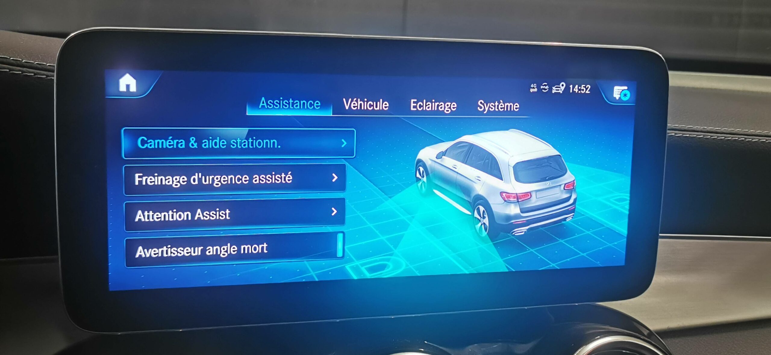 mercedes_glc-300-e-eq-power-9g-tronic-4matic_business-line_45