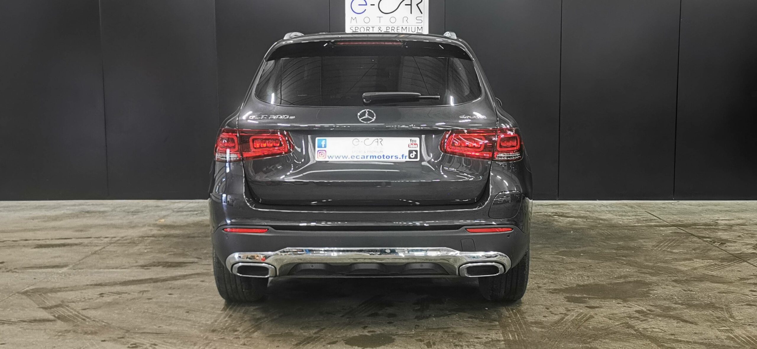 mercedes_glc-300-e-eq-power-9g-tronic-4matic_business-line_48